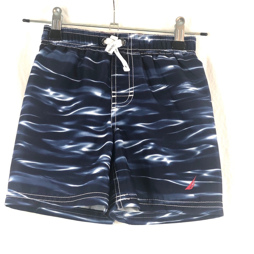 ⭐️5/$30 Nautica *new condition* board shorts ⛵️